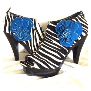 👢Women’s 🛍heeled boots❤️